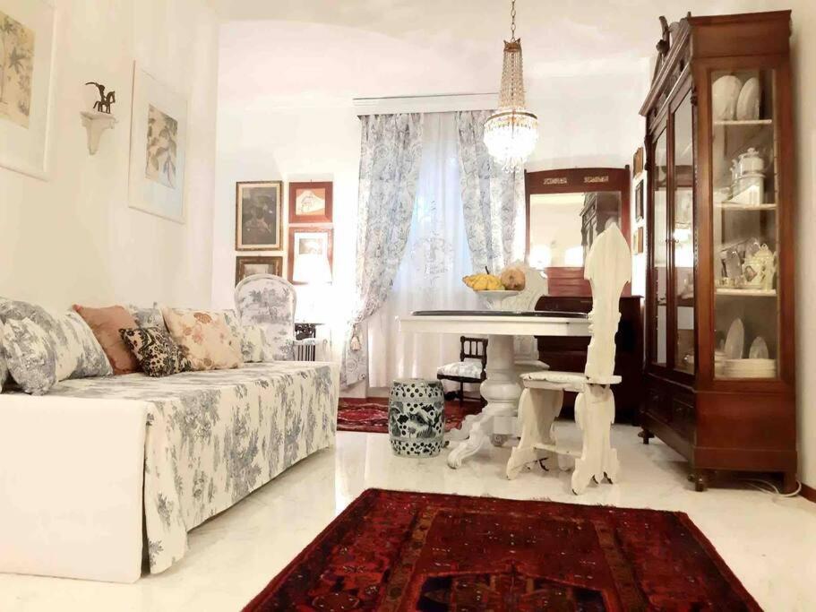 La Villa Bianca - Appartamento In Villa เซสโตฟิโอเรนติโน ภายนอก รูปภาพ