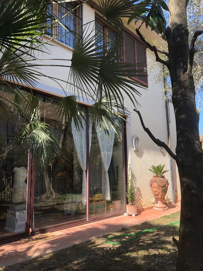 La Villa Bianca - Appartamento In Villa เซสโตฟิโอเรนติโน ภายนอก รูปภาพ