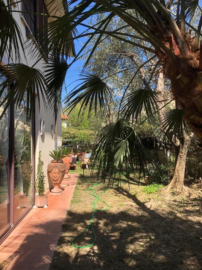 La Villa Bianca - Appartamento In Villa เซสโตฟิโอเรนติโน ภายนอก รูปภาพ